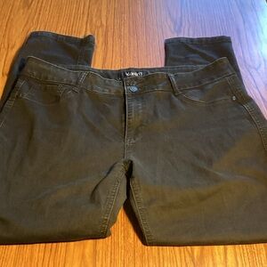 Karen T Women's Black Straight Leg Jeans